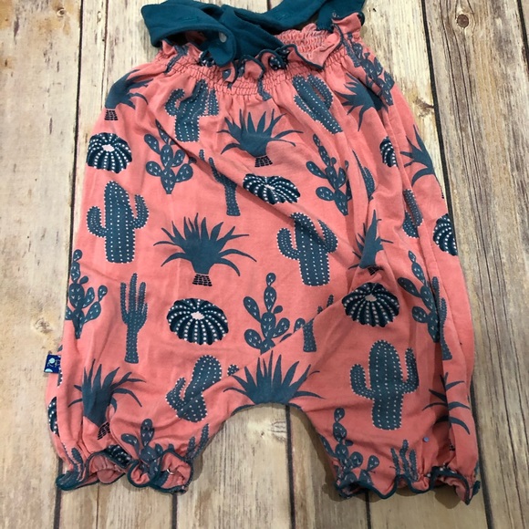 Kickee cactus romper - Picture 3 of 4